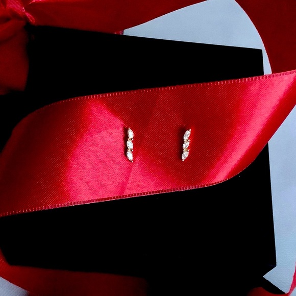 ❗️SOLD❗️RARE - Dana Rebecca Designs Alexa Jordyn Marquise Diamond Bar Studs YG - Picture 2 of 3